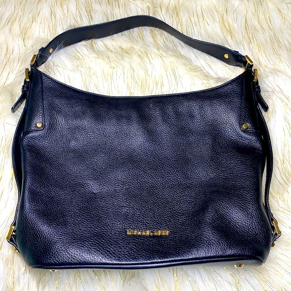 Michael Kors- Bedford Black Pebbled Shoulder Bag